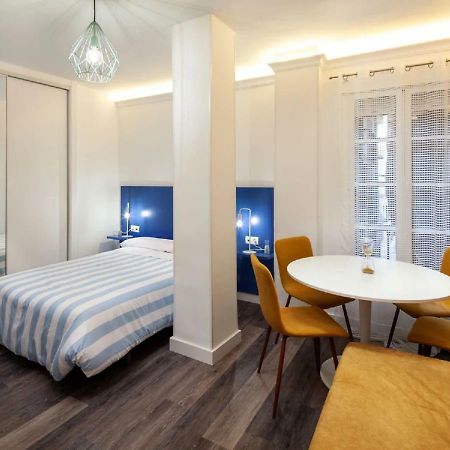 Duende Apartments Малага Экстерьер фото